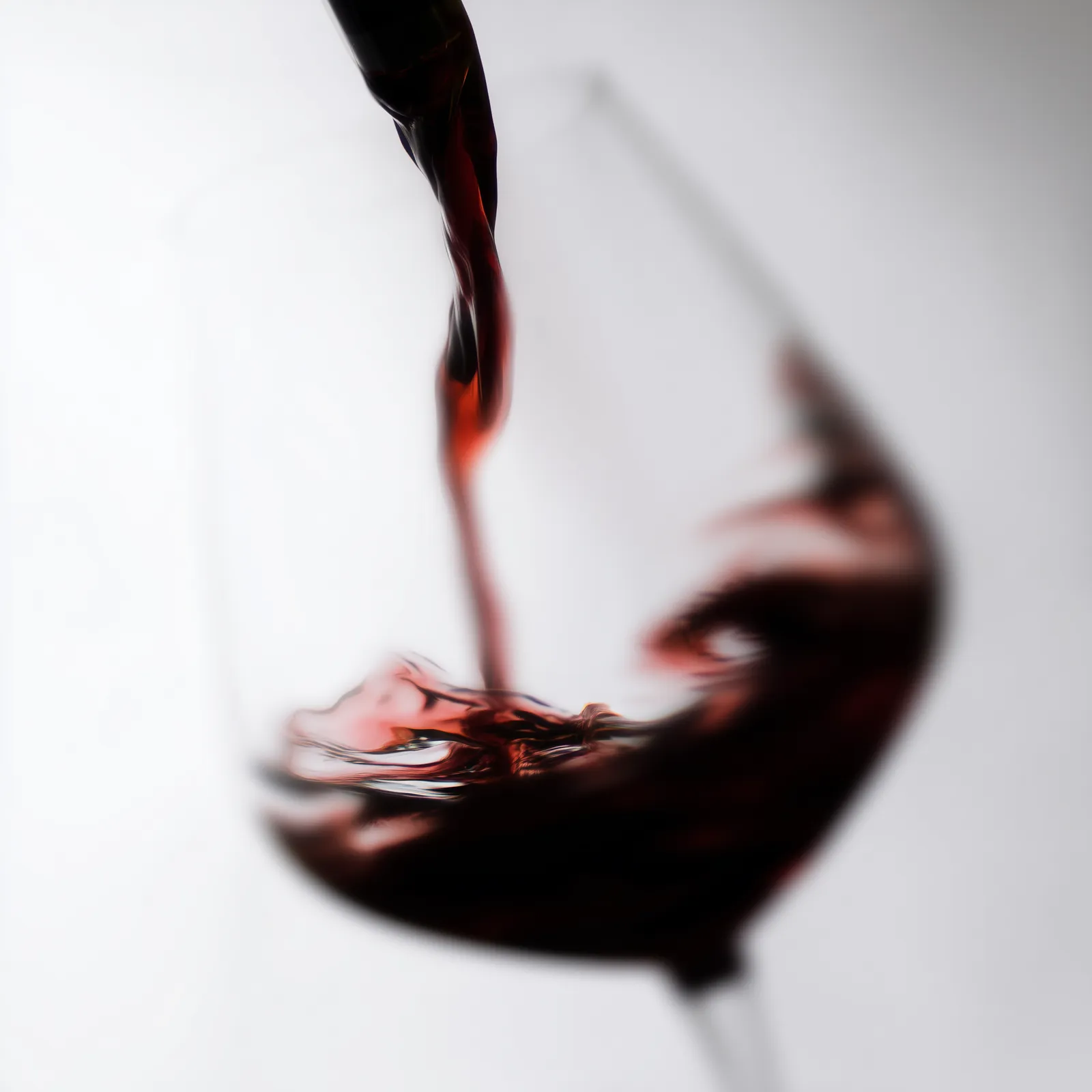 vulcanosrl Slow shutter speed close up blurry photo of pouring 07a5de9a 4873 493b a1ff 93ade081edaf pour Les principaux